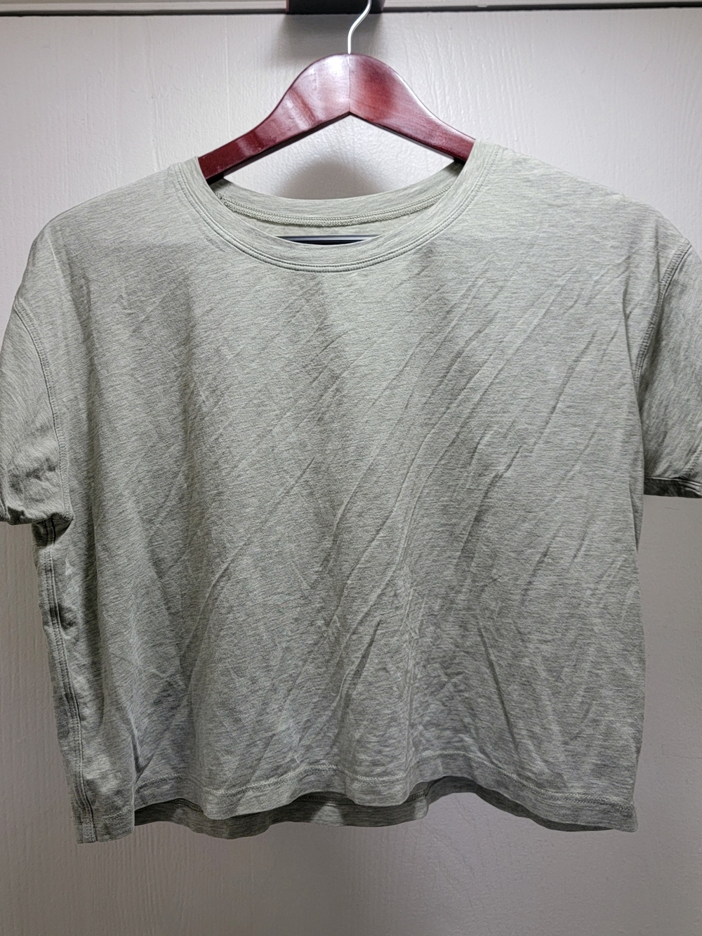 lululemon athletica light sage green crew neck T-shirt